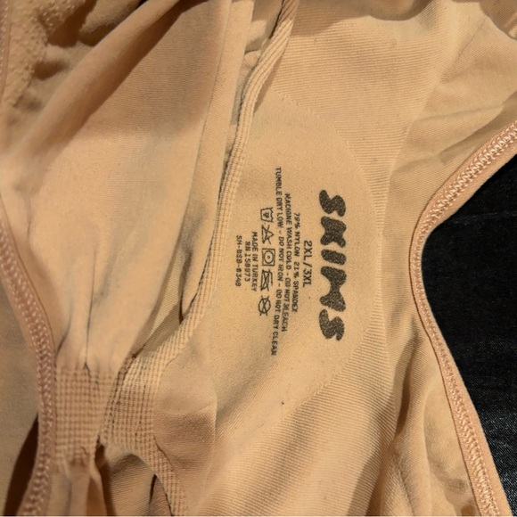 Skims 2XL brief bodysuit in Clay - Picture 4 of 5